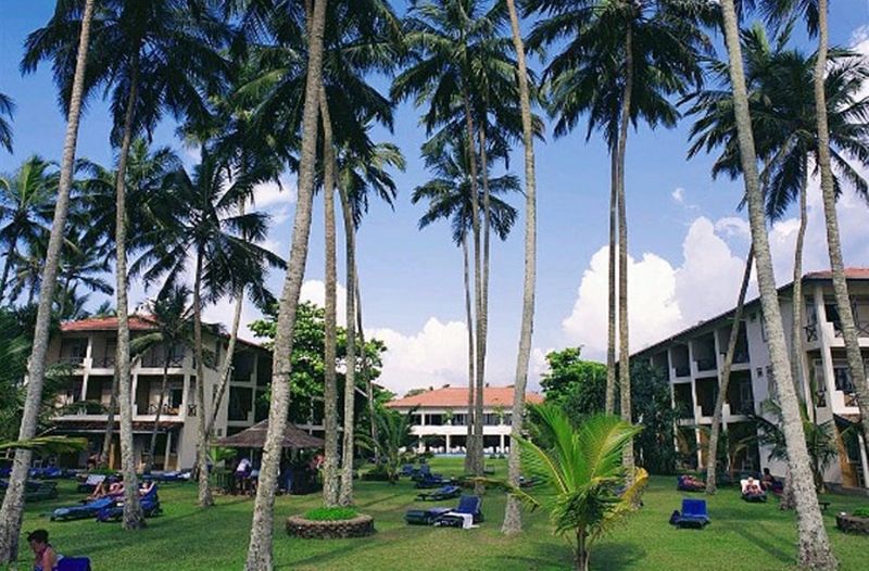 Mermaid Hotel & Club Kalutara Exteriör bild